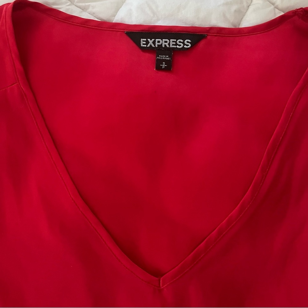 Express Red Women's Top - Picture 3 of 6